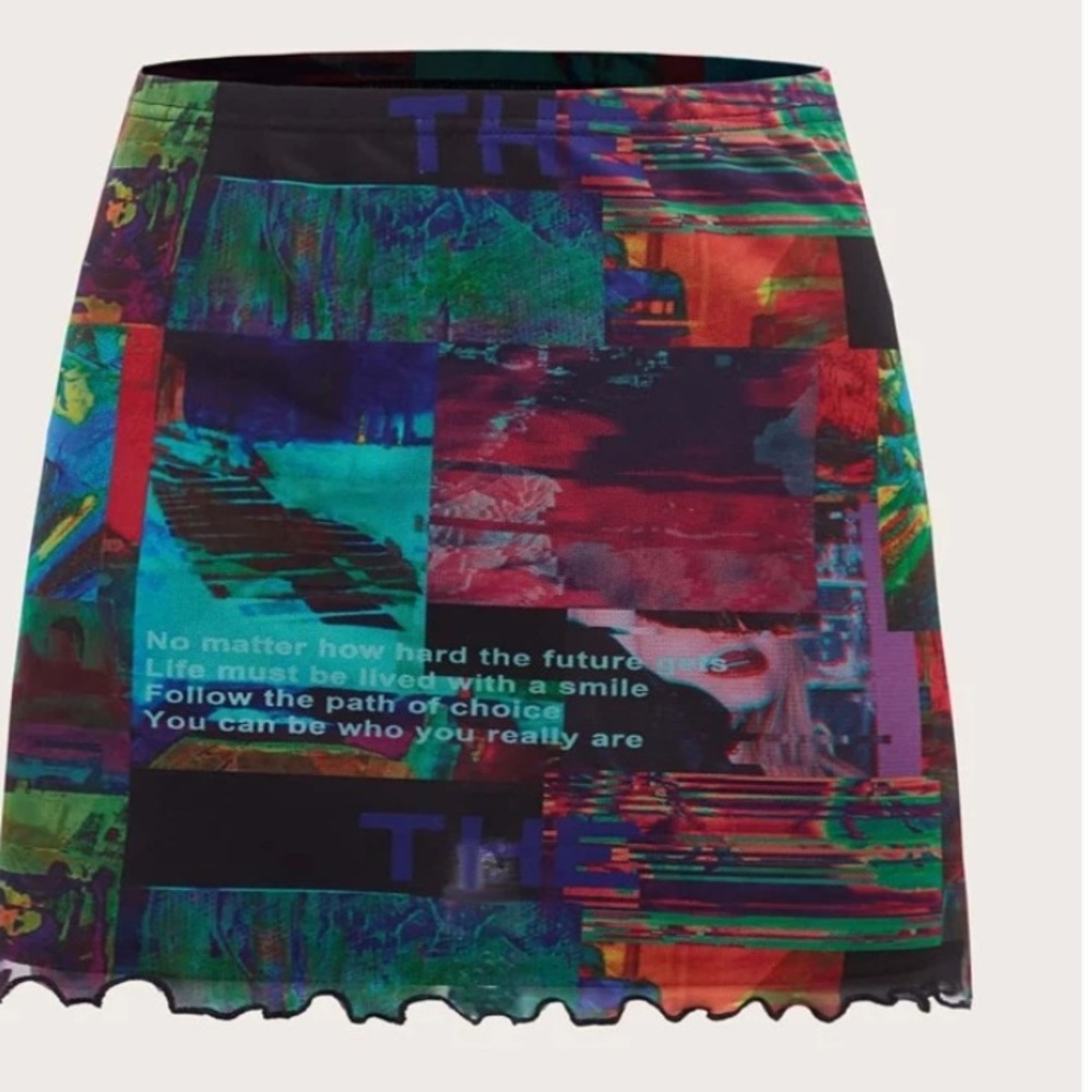 Patchwork & Slogan Graphic Lettuce Trim Mesh
Skirt
